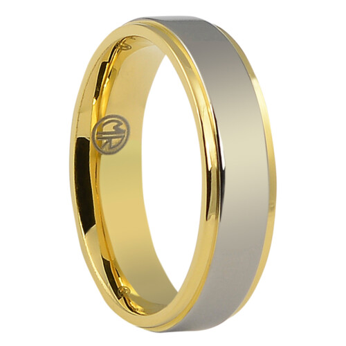 ITR 106 Polished Titanium Men’s Ring with Gold Edge 1