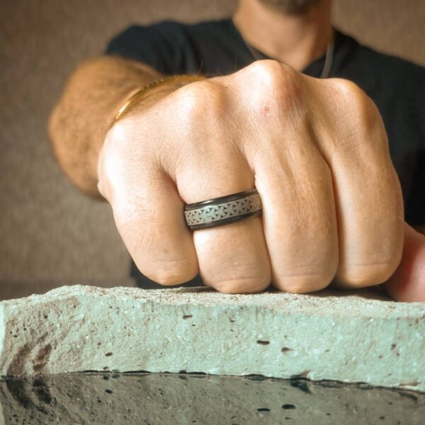 ITR-132 Black Titanium Ring ITR-132 Black Titanium Ring